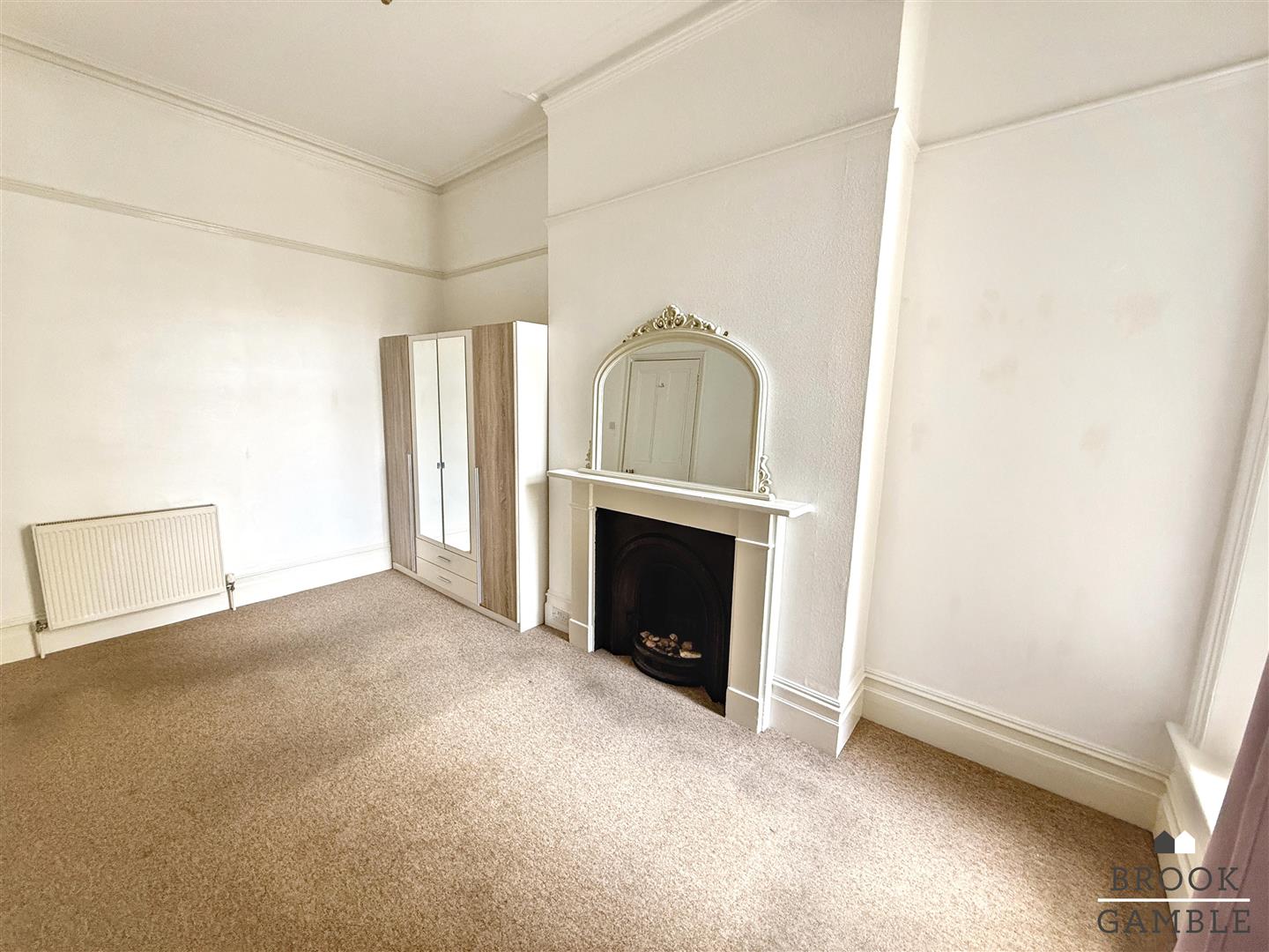 2 Bedroom Apartment. Lascelles Mansions 8-10 in Eastbourne, 9